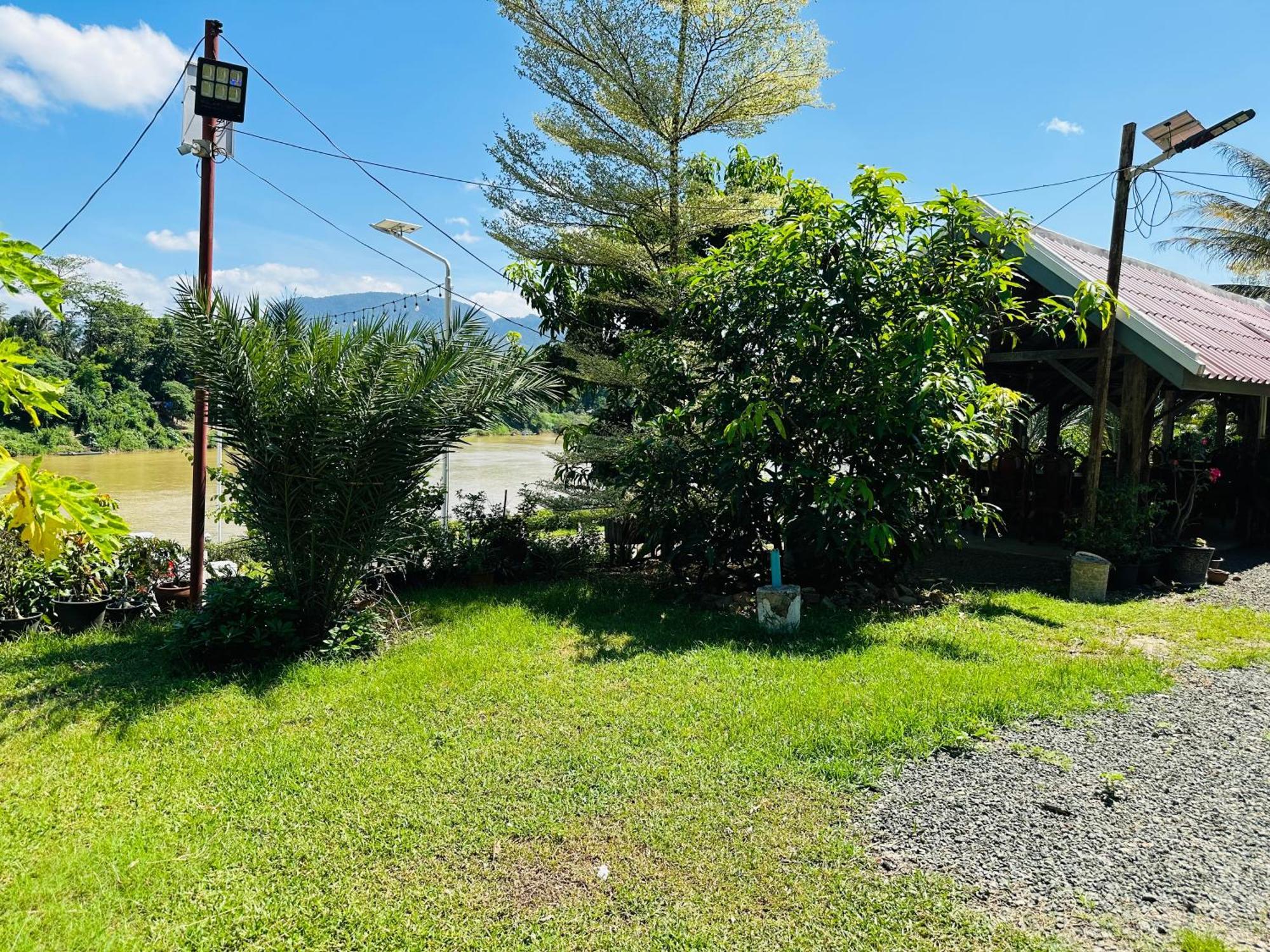 Kingkham Riverside Hotel Luang Prabang Dış mekan fotoğraf
