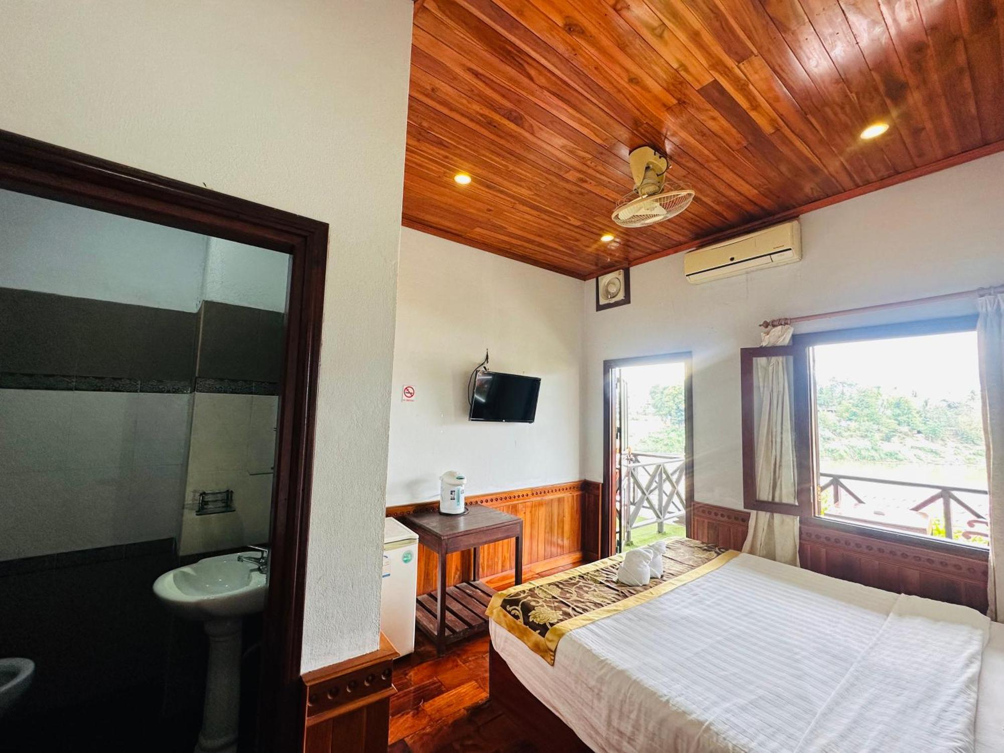 Kingkham Riverside Hotel Luang Prabang Dış mekan fotoğraf