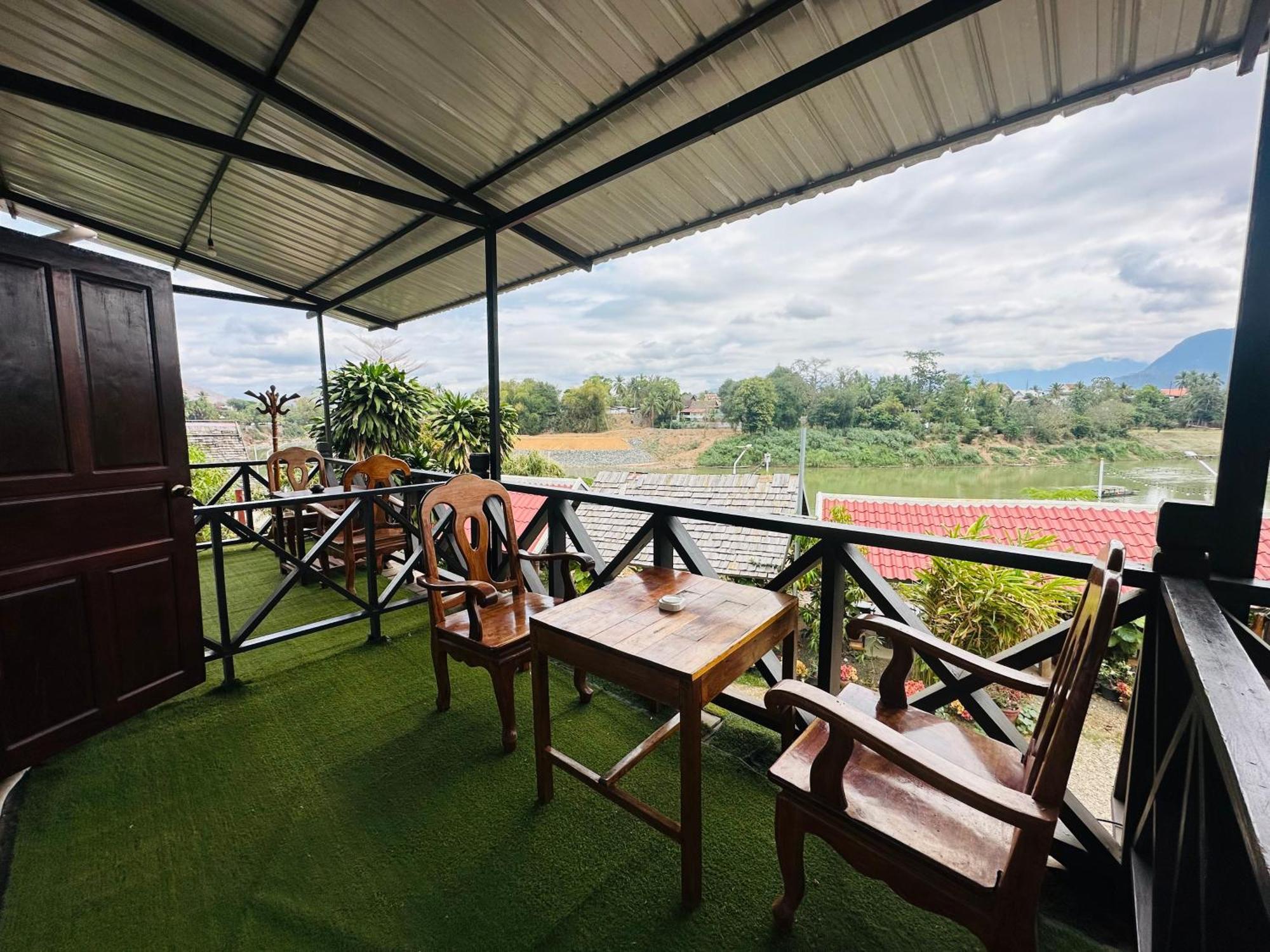Kingkham Riverside Hotel Luang Prabang Dış mekan fotoğraf